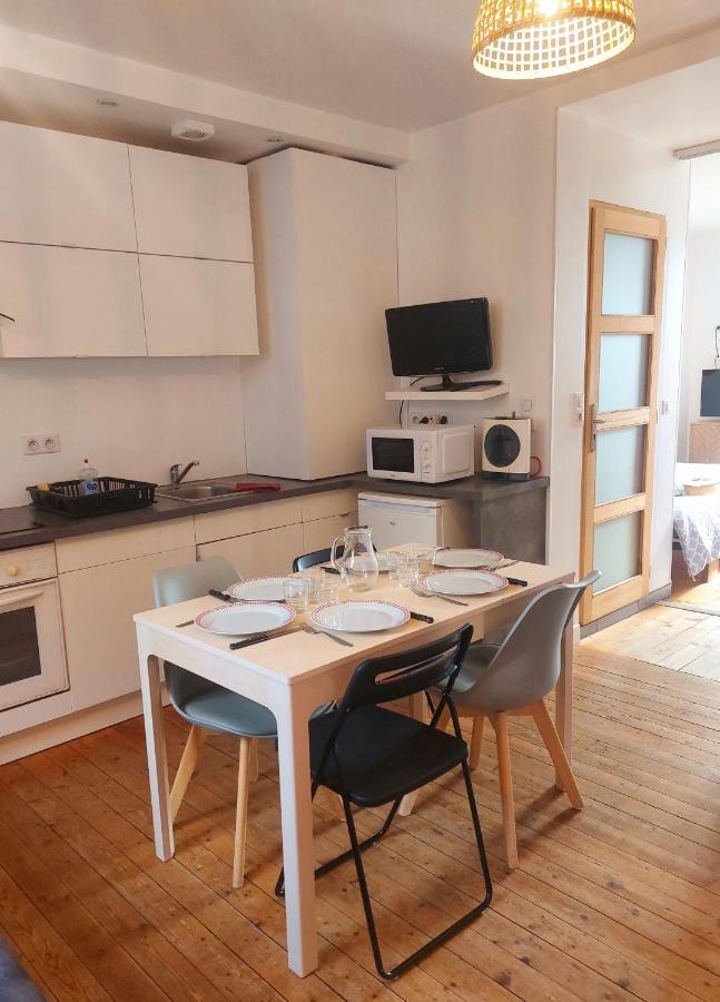 Les Belles Terrasses Dieppe ,3 Appartements , Le Vegetal De 1 A 8 Personnes , Le Tropical De 1 A 6 Personnes , Le Floral Avec Terrasse De 1 A 3 Personnes , Quartier Calme Au Stationnement Gratuit A Cote De L'Avenue Verte Luaran gambar