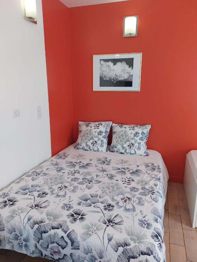 Les Belles Terrasses Dieppe ,3 Appartements , Le Vegetal De 1 A 8 Personnes , Le Tropical De 1 A 6 Personnes , Le Floral Avec Terrasse De 1 A 3 Personnes , Quartier Calme Au Stationnement Gratuit A Cote De L'Avenue Verte Luaran gambar