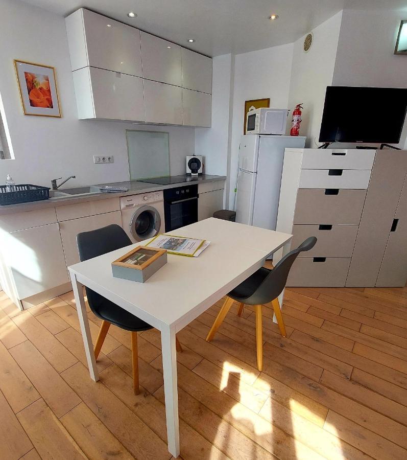 Les Belles Terrasses Dieppe ,3 Appartements , Le Vegetal De 1 A 8 Personnes , Le Tropical De 1 A 6 Personnes , Le Floral Avec Terrasse De 1 A 3 Personnes , Quartier Calme Au Stationnement Gratuit A Cote De L'Avenue Verte Luaran gambar