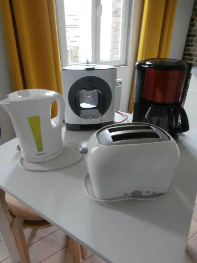 Les Belles Terrasses Dieppe ,3 Appartements , Le Vegetal De 1 A 8 Personnes , Le Tropical De 1 A 6 Personnes , Le Floral Avec Terrasse De 1 A 3 Personnes , Quartier Calme Au Stationnement Gratuit A Cote De L'Avenue Verte Luaran gambar