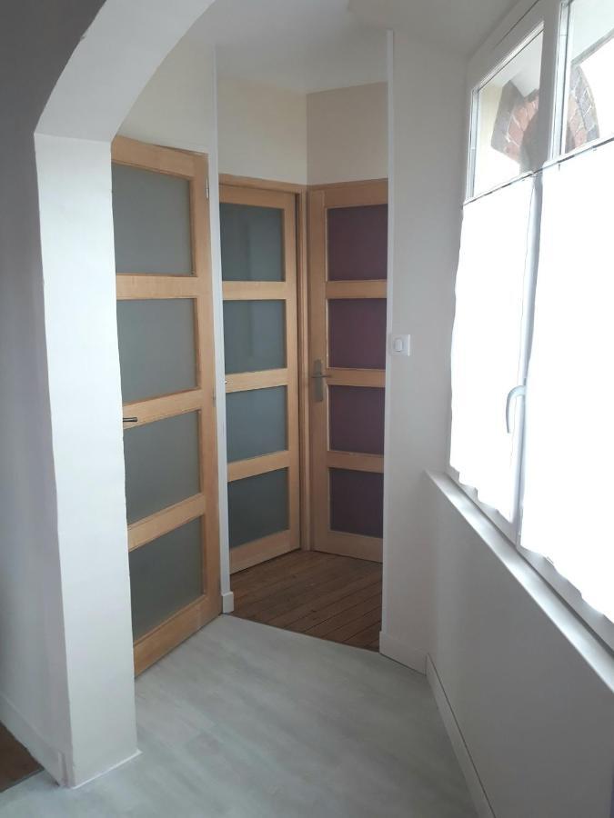 Les Belles Terrasses Dieppe ,3 Appartements , Le Vegetal De 1 A 8 Personnes , Le Tropical De 1 A 6 Personnes , Le Floral Avec Terrasse De 1 A 3 Personnes , Quartier Calme Au Stationnement Gratuit A Cote De L'Avenue Verte Luaran gambar